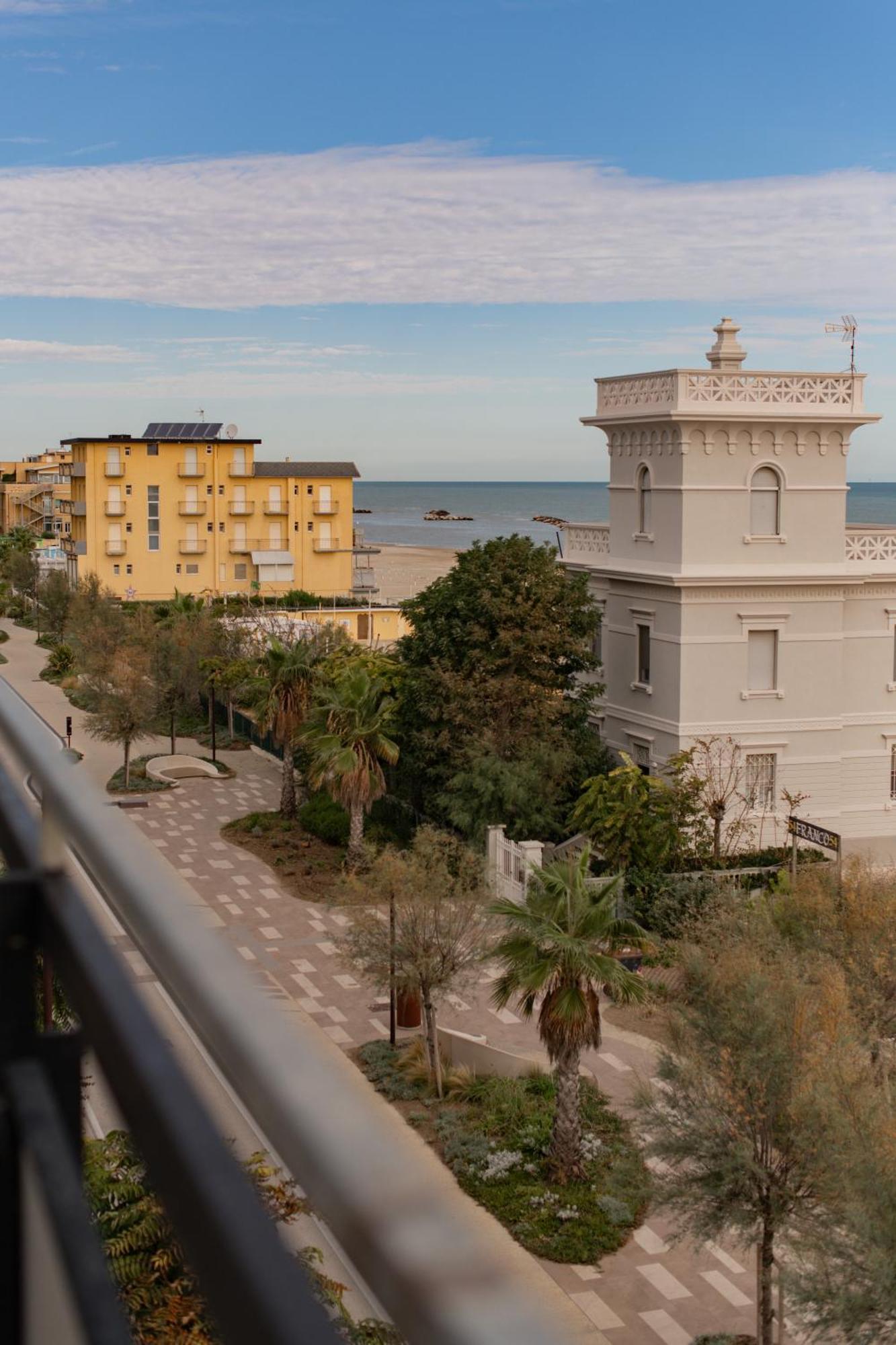 Hotel Re Leone Rimini Dış mekan fotoğraf