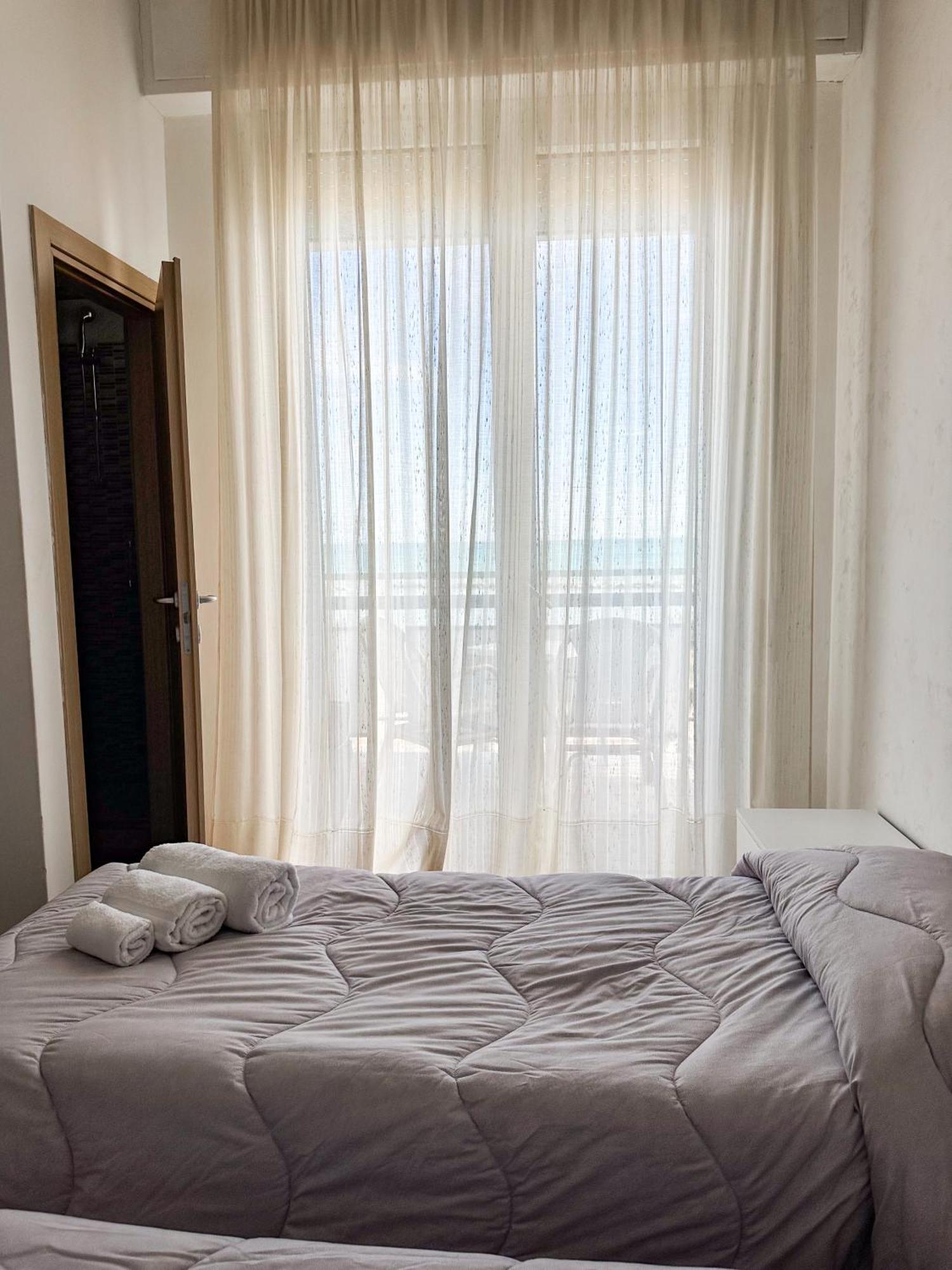 Hotel Re Leone Rimini Dış mekan fotoğraf