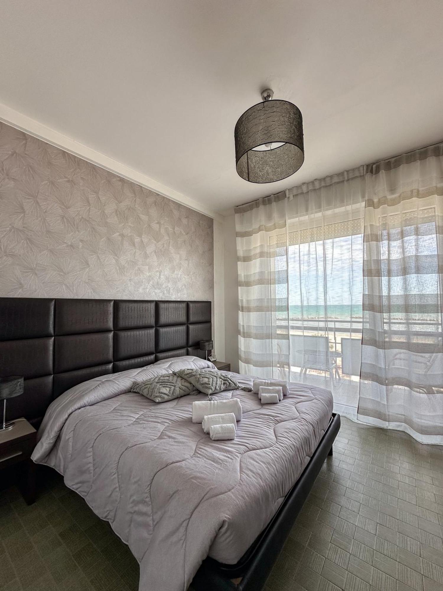Hotel Re Leone Rimini Dış mekan fotoğraf